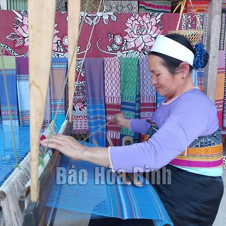 Thao Ly Homestay Mai Chau Hoa Binh Luaran gambar