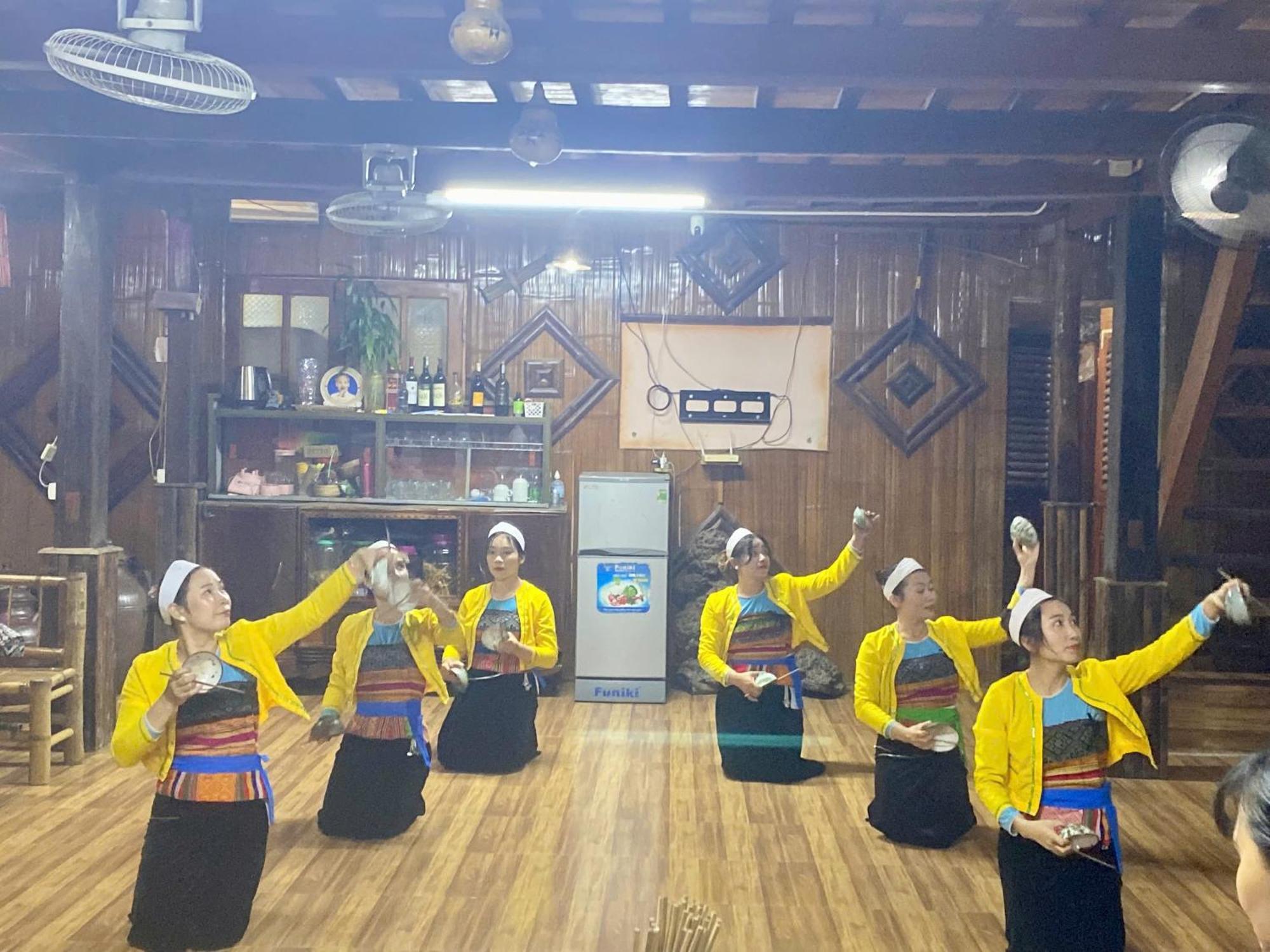 Thao Ly Homestay Mai Chau Hoa Binh Luaran gambar