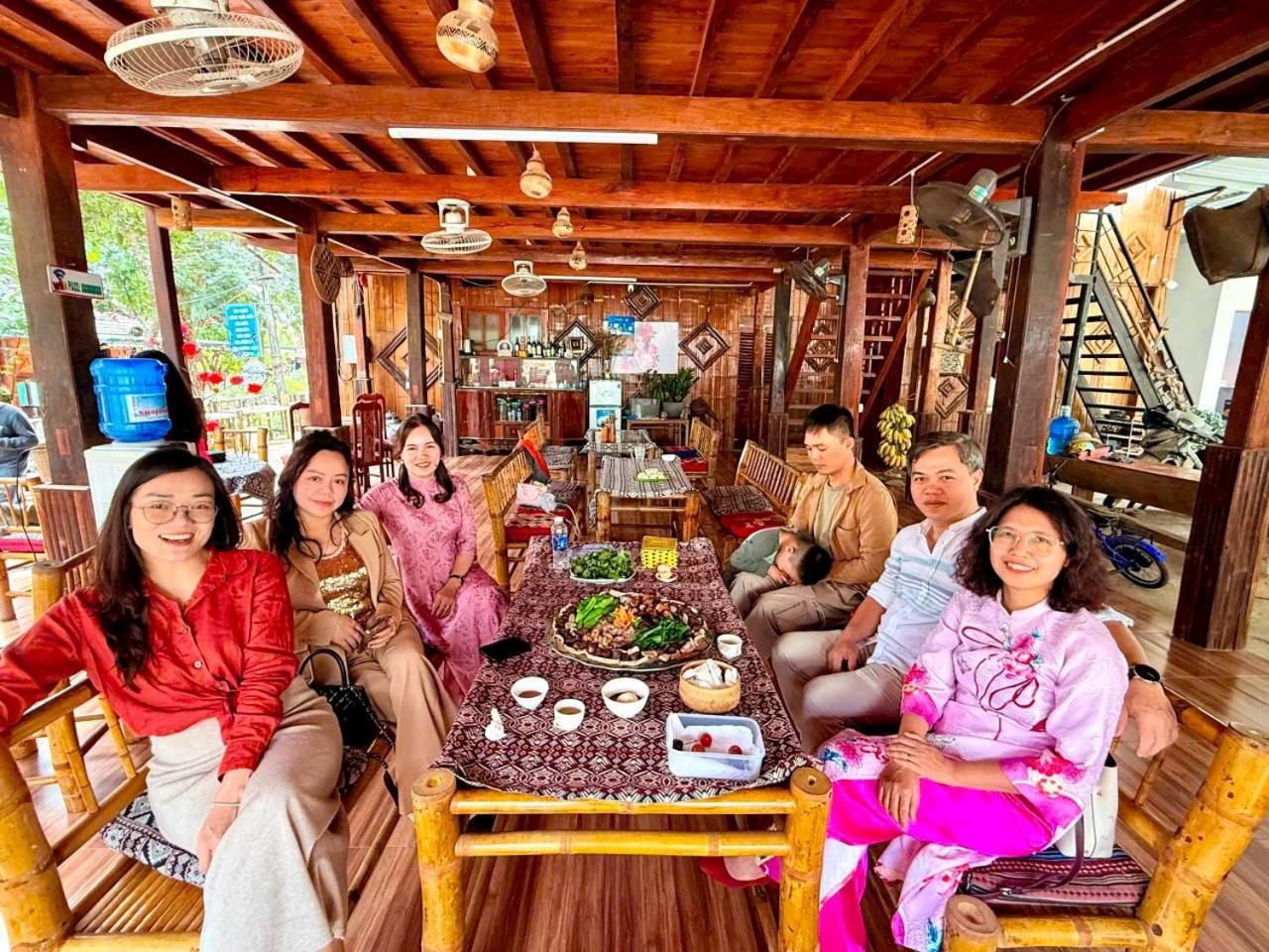 Thao Ly Homestay Mai Chau Hoa Binh Luaran gambar